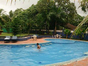 Retreat Anjuna Resort Luaran gambar