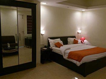 Retreat Anjuna Resort Luaran gambar