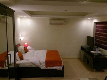 Retreat Anjuna Resort Luaran gambar